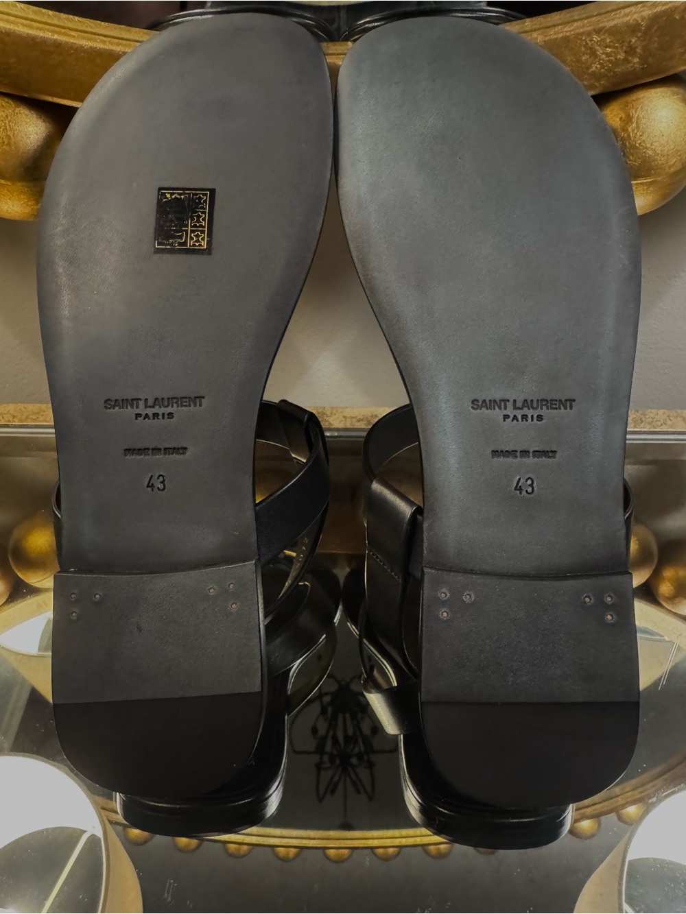 AUTHENTIC SAINT LAURENT
Leather Cassandre Sandals - Size EU 43 - Picture 8 of 9